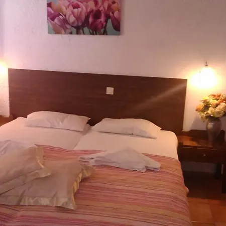 Fotula Hotel