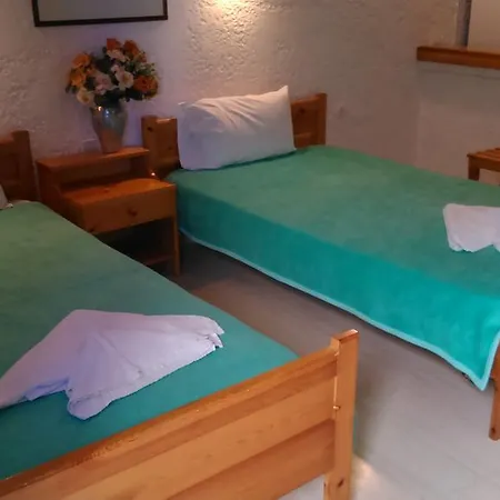 Fotula Hotel Agia Pelagia (Crete)